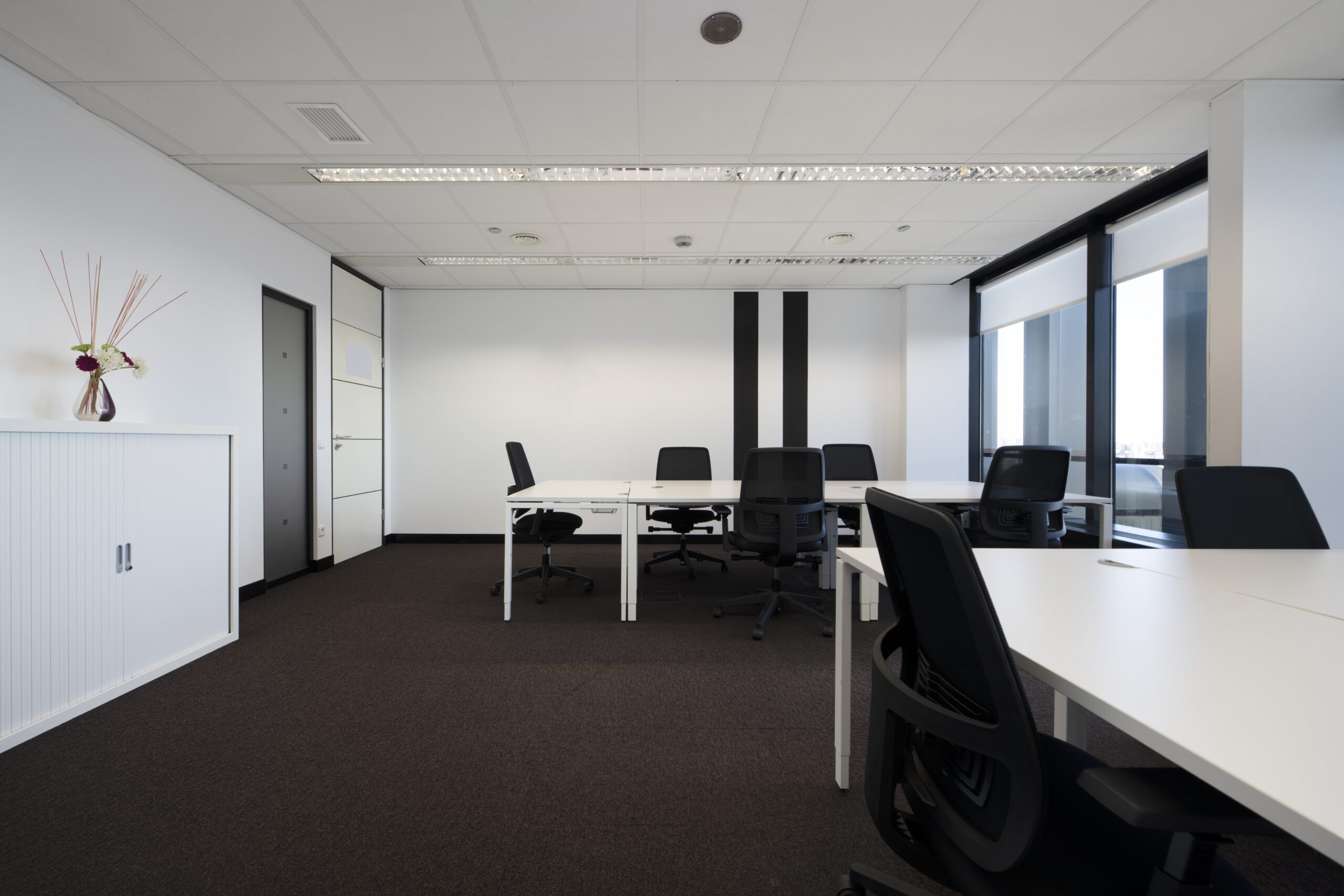 Professional office cleaning solutions near me 