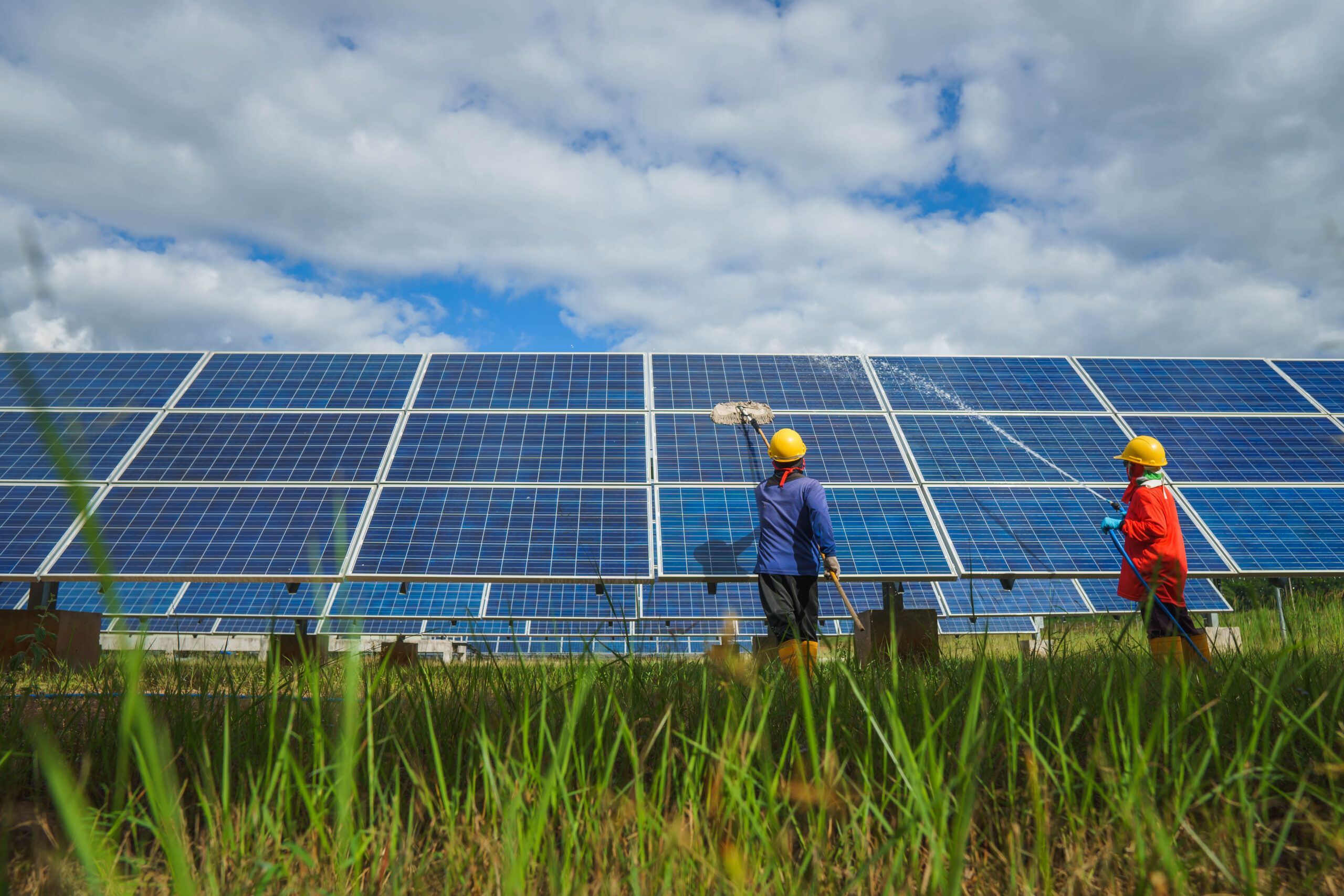 professional solar cleaners Melbourne